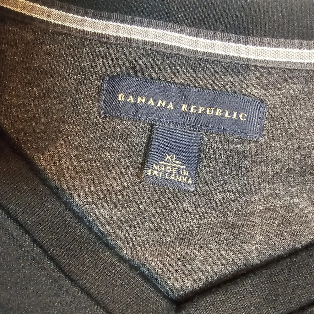 Banana Republic Men’s XL V-Neck Sweater Charcoal Black Cotton Blend Long Sleeve